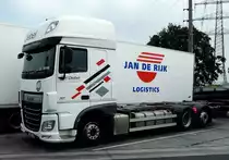 =DAF XF rastet an der A 3 im Mai 2018