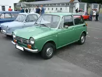 Honda N600. 1967 - 1973. Dieser japanische Kleinwagen hat einen 2-Zylinderreihenmotor mit einem Hubraum von 599 cm³. dieser Motor leistet 42 PS. Kleinwagentreffen in Krefeld am 31.05.2018.