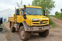Mercedes Benz Unimog U5020 am 18.05.18 auf der RettMobil in Fulda