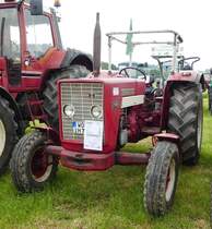 =IHC 523, Bj. 1970, gesehen bei den Schlepperfreunden Auenberg im Mai 2018