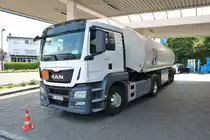 MAN TGX Tanksattelzug am 26.05.18 in Maintal 