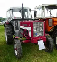 =IHC 353, Bj. 1971, gesehen bei den Schlepperfreunden Auenberg im Mai 2018