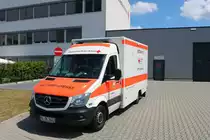 DRK Mainz Kinzig Kreis Mercedes Benz Sprinter RTW (14/83/3) am 03.06.18 beim Tag der offenen Tür im Gefahrenabwehrzentrum Hanau 