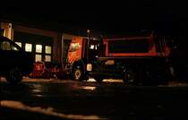 Nach dem Rumeinsatz in der Nacht steht der Atego 1828 (PALIFT) auf der Meisterei. Aufnahme ohne Stativ.(10.02.2009)

