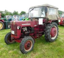 =IHC 326, Bj. 1963, gesehen bei den Schlepperfreunden Auenberg im Mai 2018