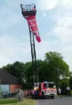 =DLA-K  Rosenbauer XS 3.0  auf MB Atego-Fahrgestell der Feuerwehr Fulda, eingesetzt beim  Roten Sommer  2018 in Fulda. Die zweitägige Veranstaltung  Roter Sommer  erinnert an die Bedeutung der vielen Hilfsorganisationen. Mai 2018