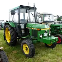 =John Deere 1040, ausgestellt bei den Schlepperfreunden Auenberg im Mai 2018