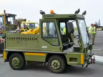 Ein Schlepptraktor Fresia F3000 Anfang Juni 2018 in Aalborg.