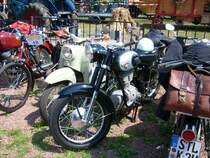 Dieses Simson Motorad stand ebenfalls am Start und Zielturm in Lugau.