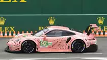 Porsche 911 RSR GTE, LMGTE Pro Nr.92, Porsche GT Team  , Fahrer: Michael Christensen,
Kévin Estre & Laurens Vanthoor. Klassensieger Gesamt 16.nach 344 Runden. Hier am 16.Juni 2018 auf dem Weg zur Startaufstellung der 86. 24-Stunden-Rennen von Le Mans