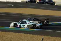 Nr.5, Ligier JS P3 - Nissan LMP3, NEFIS BY SPEED FACTORY für die Fahrer: Timur Boguslavskiy & Marcello Marateotto am 13.06.2018 Überhollvorgang gegen Nr.77. Rahmenprogramm  Road To Le Mans 2018  der 86. Ausgabe der 24 Stunden Le Mans. 