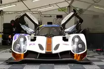 Nr.14, Ligier JS P3 - Nissan LMP3, RLR MSPORT für die Fahrer: John Farano & Job Van Uitert  am 12.06.2018 beim aufbau der Box. Rahmenprogramm  Road To Le Mans 2018   der 86. Ausgabe der 24 Stunden Le Mans.   