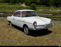 Weisser NSU Prinz Oldtimer an einer kleine Oldtimer Ausstellung auf dem Areal von La Traction in Pre Petitjean am 23.06.2018