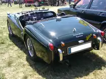 Heckansicht eines Triumph TR3. 1955 - 1957. Dittmer´s Hoffest in Sprockhövel am 07.07.2018.