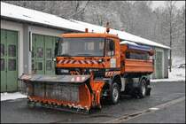 Nachdem der Platz ger�umt ist, wartet der Actros 1831 auf den n�chsten Einsatz. (13.02.2009)
