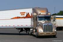 Kenworth T660 auf einem Truck Stop an der I 5 in Washington. August 2008