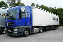 =MAN TGX mit Kögelsattel steht im Juni 2018 auf dem Rasthof Fulda-Nord