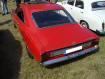 Heckansicht eines Opel Rekord C Coupe 1900. 1966 - 1971. Oldtimertreffen Zeche Hannover in Herne am 22.07.2018.