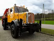 SAURER-Diesel, mit einigen Hydraulik-Vorrichtungen; 151109