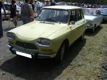 Citroen Ami 8. 1969 - 1978. Technisch basierte der Ami 8 auf dem bereits 1961 vorgestellten Ami 6. Das Modell war als Schräckhecklimousine, oder als Break genanntes Kombimodell, lieferbar. Der Zweizylinderboxermotor, bekannt aus der 2 CV (Ente), hat einen Hubraum von 603 cm³ und leistet 32 PS. Die Höchstgeschwindigkeit war mit 125 km/h angegeben. Ab dem Modelljahr 1973 konnte der Ami 8 auch mit dem Motor des damals recht modernen Citroen GS bestellt werden. Diese Modell hießen dann Ami 8 Super. Oldtimertreffen Zeche Hannover in Herne am 22.07.2018.