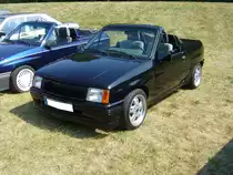 Opel Corsa A Michalak Spider. Die damals in Mainz ansässige Karosseriebaufirma Michalak baute auf Basis des Opel Corsa A ca. 100 dieser formschönen Spider. Oldtimertreffen Zeche Hannover in Herne am 22.07.2018.