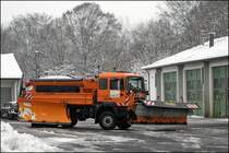 Gewaschen wird der MAN FE360A in die Halle gefahren. (13.02.2009)