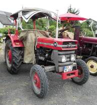 =MF 130, gesehen bei den Motorrad-Oldtimer-Freunden Kiebitzgrund im Juni 2018