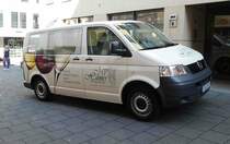 =VW T5 der Weinhandlung HAHNER steht im Juli 2018 in Fulda