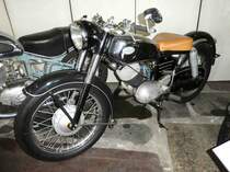 =Zündapp Elastic 250, 245 ccm, 13 PS, Bauzeit 1953 - 1955, präsentiert im Deutschen Automobilmuseum Fichtelberg im Juli 2018