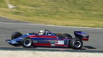 Mitzieher des Lotus 81 Formel 1 Rennwagen von 1980,Fahrer: Brooks Steve, GB. 46. AvD-Oldtimer-Grand-Prix 2018,  FIA Masters Historic Formula One Championship am 11.Aug.2018