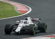 Williams F-1 Rennwagen nach einem Unfall im Regen auf dem Hungaroring am 28.07.2018.