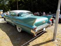 Heckansicht eines Cadillac Series Hardtop Sedan aus dem Jahr 1958. Oldtimertreffen  Schwarzwaldhaus  in Mettmann am 12.08.2018.