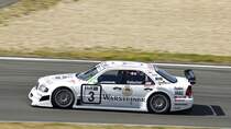 Mitzieher der Nr.3, Mercedes Benz AMG C-Klasse, 1996 DTM-ITC,Fahrer: Hatscher, Jörg. 46. AvD-Oldtimer-Grand-Prix 2018, Qualifying der Tourenwagen Classics am 11.Aug.2018