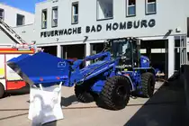 THW Ortsverband Bad Homburg CAT Radlader am 05.08.18 beim Tag der Offenen Tür der Feuerwehr Bad Homburg