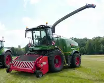 =Fendt Katana 65 mit Kemper P 3001 PickUp, gesehen auf dem Ausstellungsgelände der Fendt-Freunde Bad Bocklet im Juni 2018