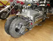 =Tomahawk-Pocketbike, Bj. 2000, 150 ccm, 11 PS, steht im Deutschen Automobilmuseum Fichtelberg im Juli 2018.