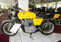 =Laverda 1000, 981 ccm, 83 PS, Bj. 1975, steht im Deutschen Automobilmuseum Fichtelberg im Juli 2018.