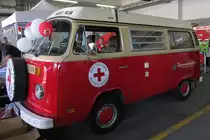 Das  Ehrenamtsbüdchen , ein VW T2, des DRK beim Feuerwehrfest am 14.7.18
