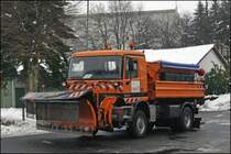 Kurz vor Arbeitsende steht der Actros 1831 auf dem Platz der AM L�denscheid. (16.02.2009)
