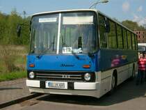 Ikarus 260 von Historischen Nahverkehr Dresden beim 11. Oldtimertreffen in Werdau