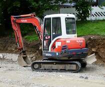 =Kubota KX 121 steht im Juni 2018 in Bad Alexandersbad