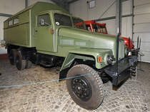Ein IFA G5 Werkstattwagen der NVA steht im Sächsischen Nutzfahrzeugmuseum Hartmannsdorf. (August 2018)