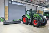 Fendt Vario 724 am 28.08.18 im Fendt Forum Marktoberdorf 