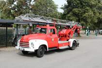 Feuerwehr Kempten Opel Blitz Drehleiter am 29.08.18 im Kempten Hauptfeuerwache bei einem Fototermin 