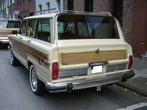 Jeep Grand Wagoneer. 10. Dukes of Downtown am 01.09.2018 in Essen-Rüttenscheid.