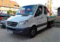 =MB Sprinter als Doppelkabiner mit Ladepritsche steht im September 2018 in Bad Schwartau