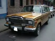 Jeepr Grand Wagoneer beim 10. Dukes of Downtown am 01.09.2018 in Essen-Rüttenscheid.