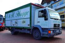 =MAN des Getränkehändlers HAGGE steht im September 2018 in Heiligenhafen zur Entladung