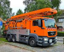 =MAN TGS als Kanalreinigungsfahrzeug steht im September 2018 in Ratzeburg