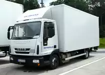 =Iveco Eurocargo 75 E 21 von OK TRUCKS rastet im Juni 2018 an der A 7